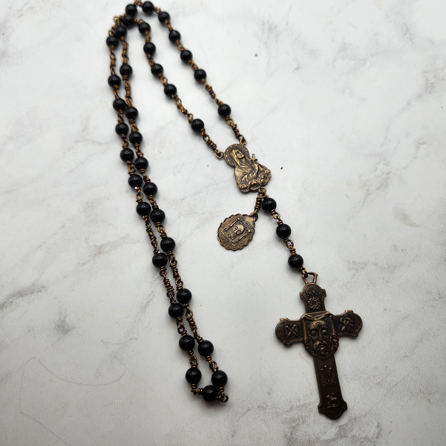 Holy Face Chaplet – Handmade Catholic Prayer Beads